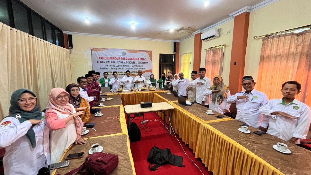Forum ini bertajuk Focus Group Discussion (FGD) Moderasi Beragama, digelar oleh Seksi Bimas Islam Kemenag Kota Palu. (FKUB)